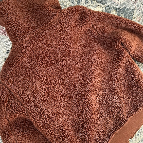 Aritzia Wilfred free teddy jacket XXS - Picture 3 of 6